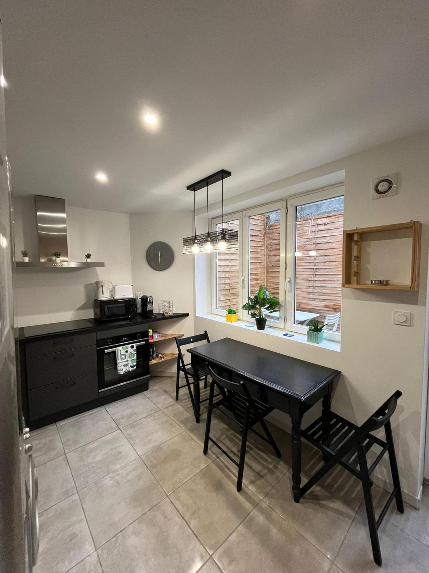 Gite Le Charme Citadin 55 M² Avec Exterieur Valenciennes Zewnętrze zdjęcie